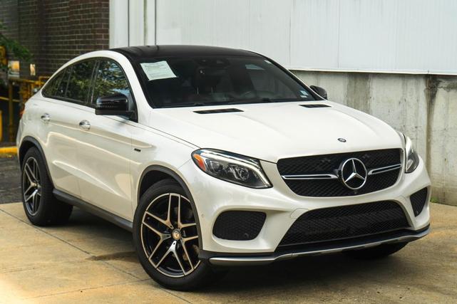 Photo of 2016 Polar White Mercedes-Benz GLE-Class