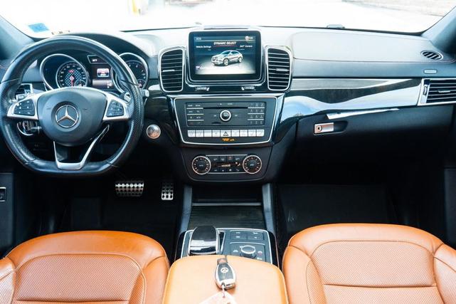 Photo of 2016 Polar White Mercedes-Benz GLE-Class