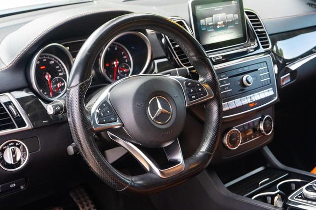 Photo of 2016 Polar White Mercedes-Benz GLE-Class