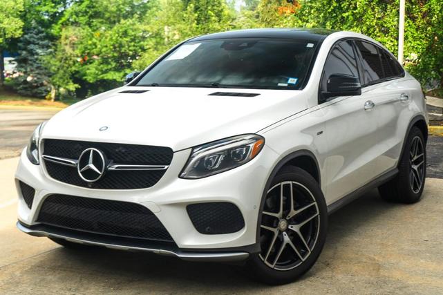 Photo of 2016 Polar White Mercedes-Benz GLE-Class