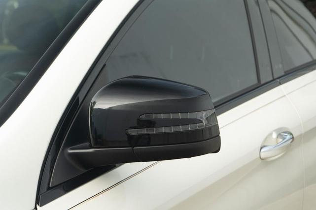 Photo of 2016 Polar White Mercedes-Benz GLE-Class