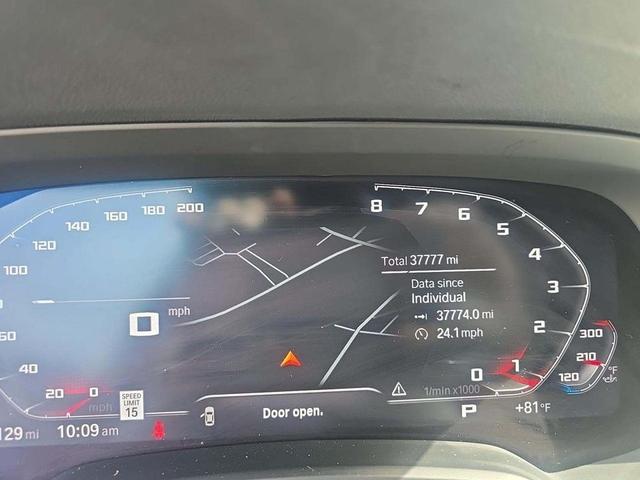 Photo of 2021 Mineral White Metallic BMW X5