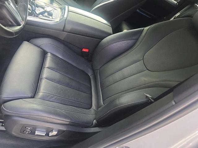Photo of 2021 Mineral White Metallic BMW X5