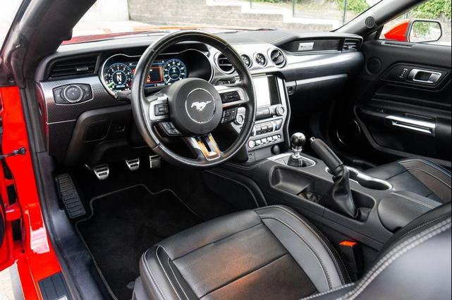 Photo of 2019 Race Red Ford Mustang