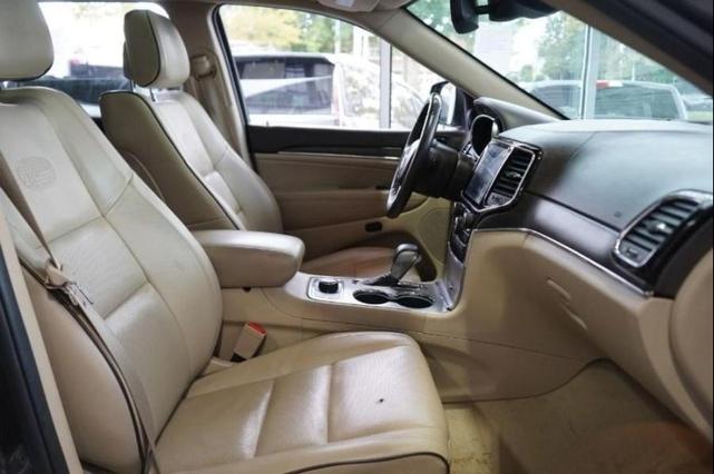 Photo of 2019 Billet Silver Metallic Clearcoat Jeep Grand Cherokee