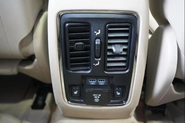 Photo of 2019 Billet Silver Metallic Clearcoat Jeep Grand Cherokee