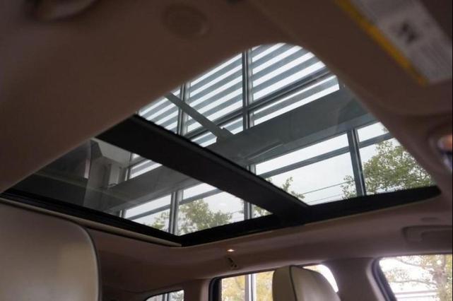 Photo of 2019 Billet Silver Metallic Clearcoat Jeep Grand Cherokee