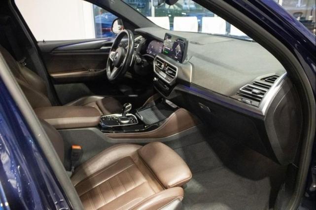 Photo of 2022 Tanzanite Blue II Metallic BMW X4