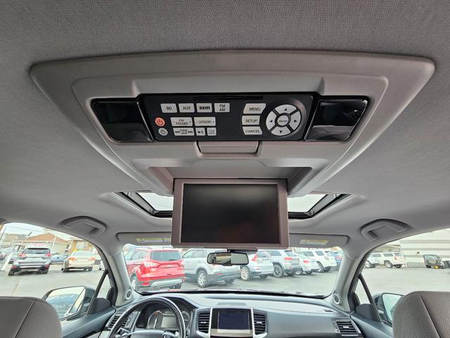 Photo of 2018 Black Honda Pilot