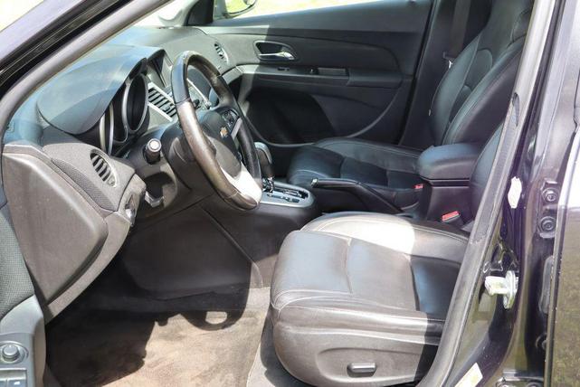 Photo of 2015 Black Granite Metallic Chevrolet Cruze