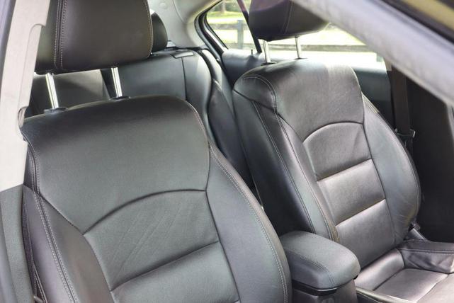 Photo of 2015 Black Granite Metallic Chevrolet Cruze