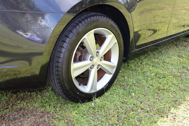 Photo of 2015 Black Granite Metallic Chevrolet Cruze