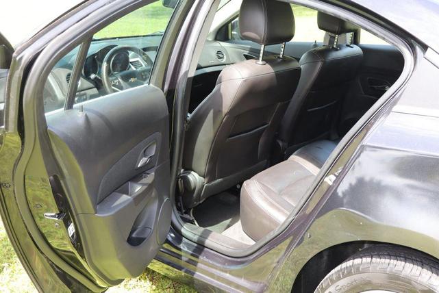 Photo of 2015 Black Granite Metallic Chevrolet Cruze