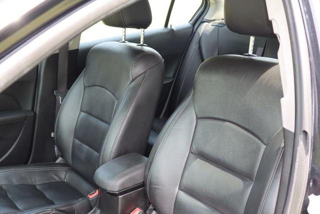 Photo of 2015 Black Granite Metallic Chevrolet Cruze