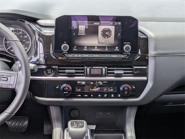 Photo of 2025 Brilliant Silver Metallic Nissan Pathfinder