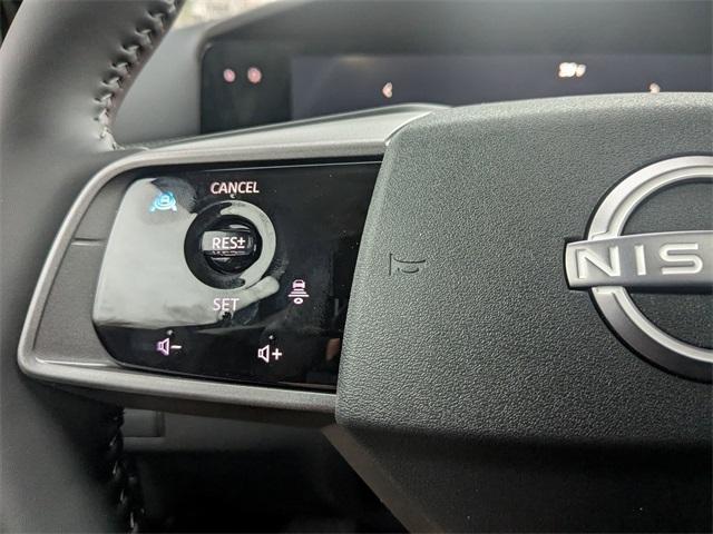 Photo of 2025 Aurora Blue Pea Nissan Murano