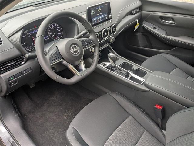 Photo of 2025 Gun Metallic Nissan Sentra