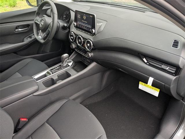 Photo of 2025 Gun Metallic Nissan Sentra