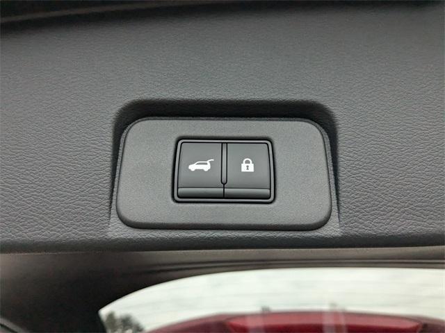 Photo of 2025 Scarlet Ember Nissan Rogue