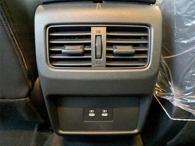 Photo of 2025 Scarlet Ember Nissan Rogue