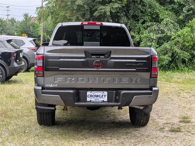Photo of 2025 Gun Metallic Nissan Frontier