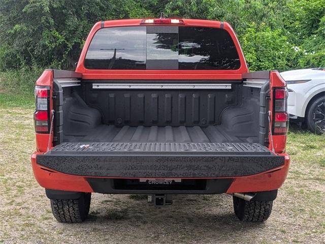 Photo of 2025 Afterburn Orang Nissan Frontier