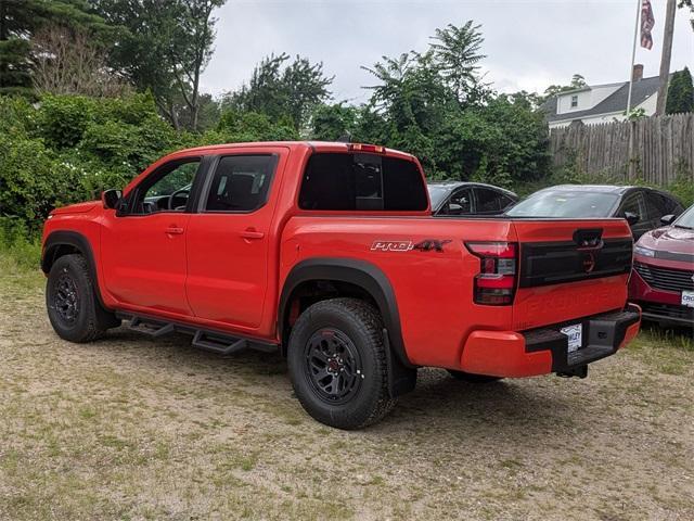 Photo of 2025 Afterburn Orang Nissan Frontier