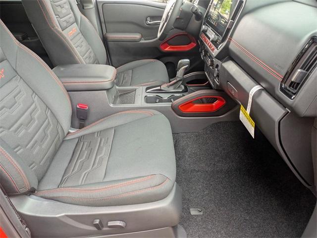 Photo of 2025 Afterburn Orang Nissan Frontier