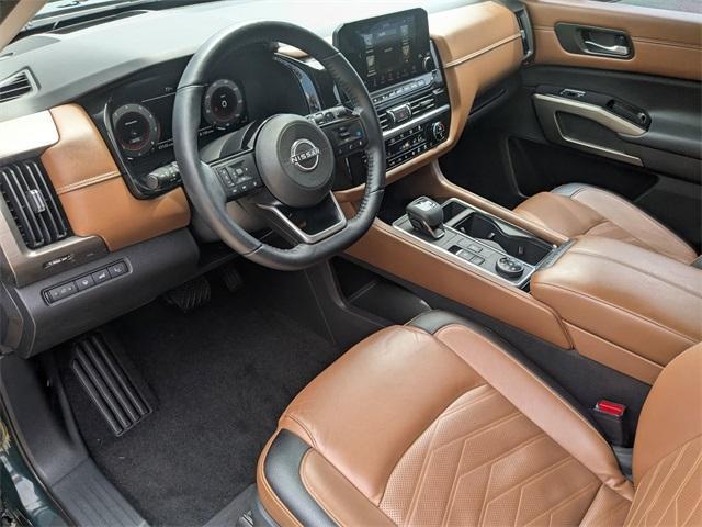 Photo of 2022 Obsidian Green Nissan Pathfinder