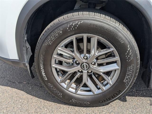 Photo of 2024 Everest White P Nissan Rogue
