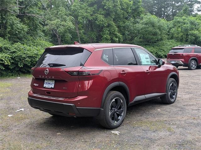 Photo of 2025 Scarlet Ember Nissan Rogue
