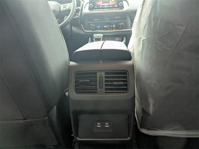 Photo of 2025 Scarlet Ember Nissan Rogue