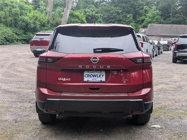 Photo of 2025 Scarlet Ember Nissan Rogue