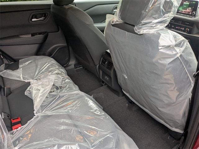 Photo of 2025 Scarlet Ember Nissan Rogue