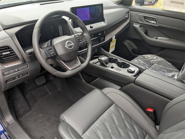 Photo of 2025 Deep Ocean Blue Nissan Rogue