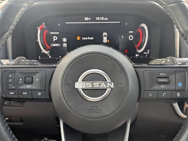 Photo of 2022 Champagne Silver Nissan Rogue