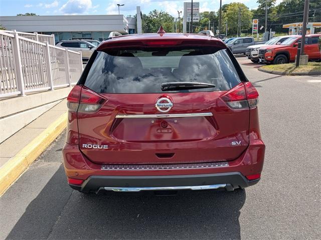 Photo of 2019 Scarlet Ember Tintcoat Nissan Rogue
