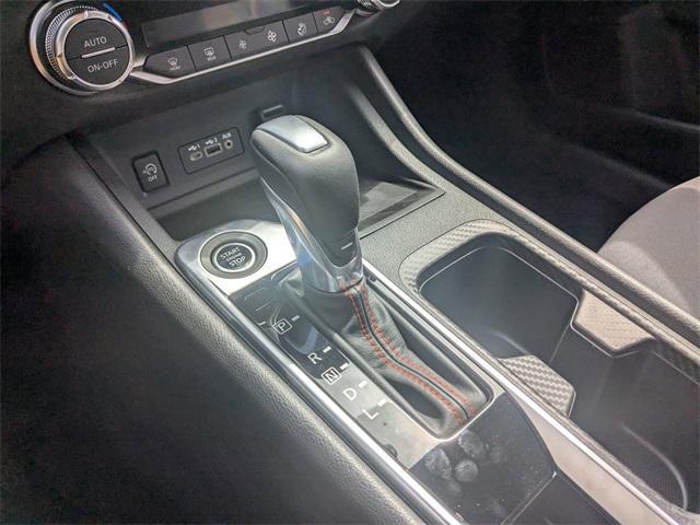Photo of 2025 2t Gry Blk Roof Nissan Sentra
