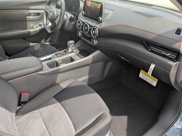 Photo of 2025 2t Gry Blk Roof Nissan Sentra
