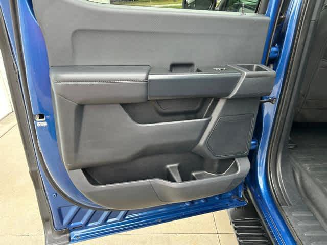 Photo of 2022 Atlas Blue Metallic Ford F-150