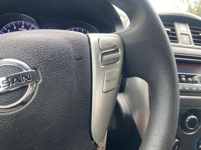 Photo of 2016 Brilliant Silver Metallic Nissan Versa