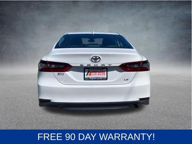 Photo of 2022 White Toyota Camry