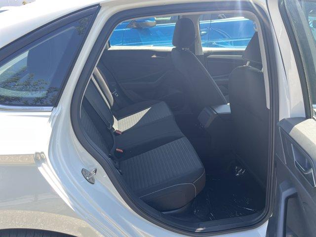 Photo of 2025 Pure White Volkswagen Jetta