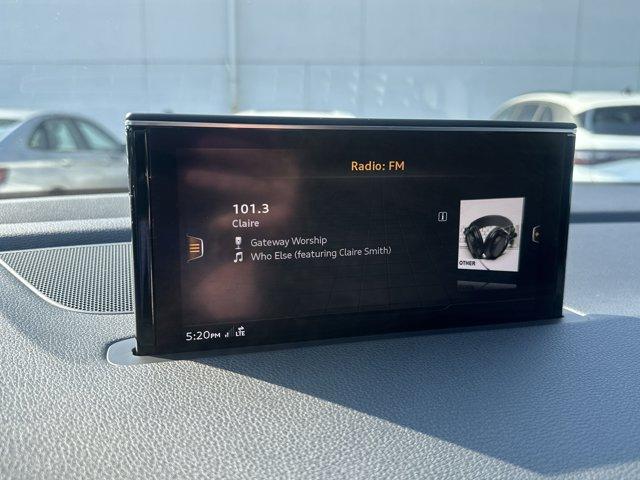 Photo of 2019 Orca Black Metallic Audi Q7