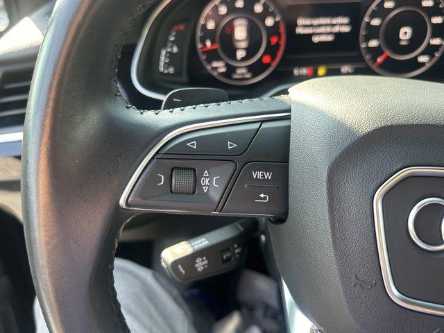 Photo of 2019 Orca Black Metallic Audi Q7