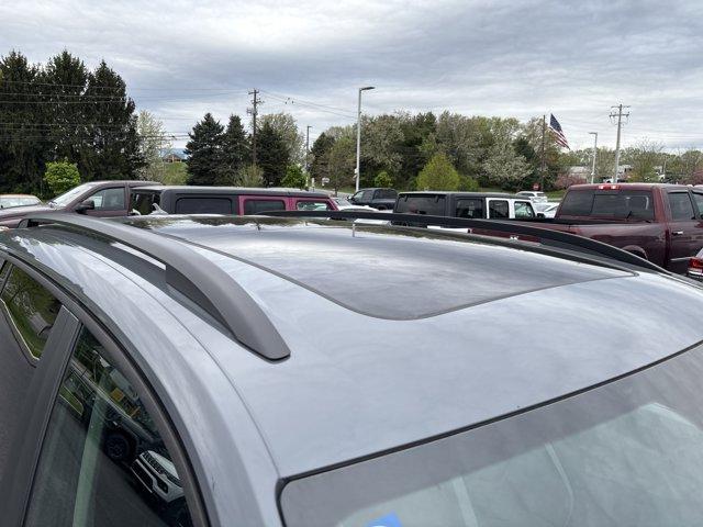 Photo of 2025 Pure Gray Volkswagen Atlas