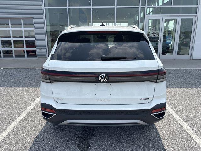 Photo of 2025 Pure White Volkswagen Taos