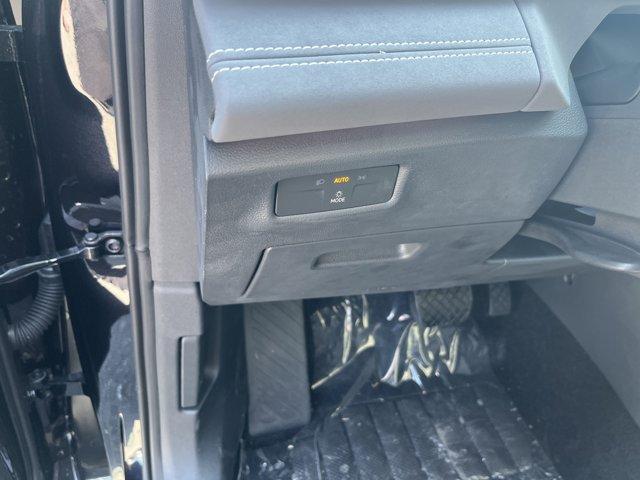 Photo of 2025 Deep Black Pearl Volkswagen Tiguan