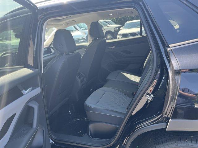 Photo of 2025 Deep Black Pearl Volkswagen Tiguan