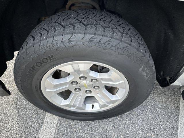 Photo of 2015 Silver Ice Metallic Chevrolet Silverado 1500